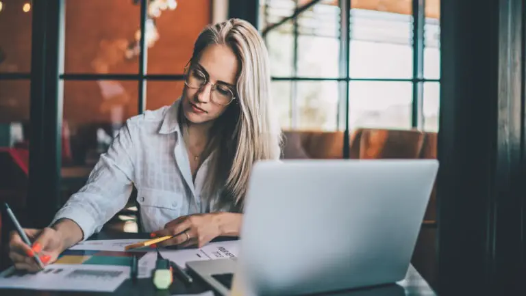 Amazon Best Seller Badge, Najlepszy Sprzedawca eBay – warto się starać?