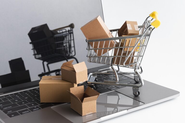 Jak sprzedawać wielokanałowo bez obniżenia jakości obsługi e-commerce?